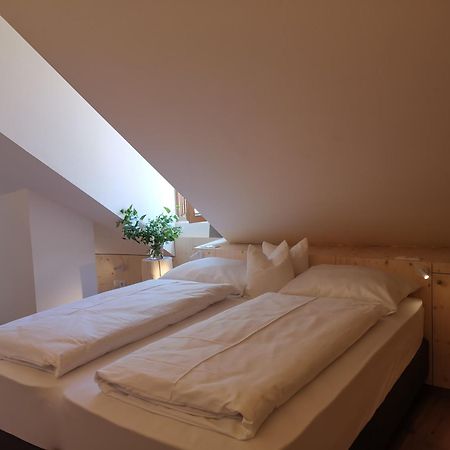 Ansitz Grustdorf Apartment Appiano Sulla Strada Del Vino Exterior foto