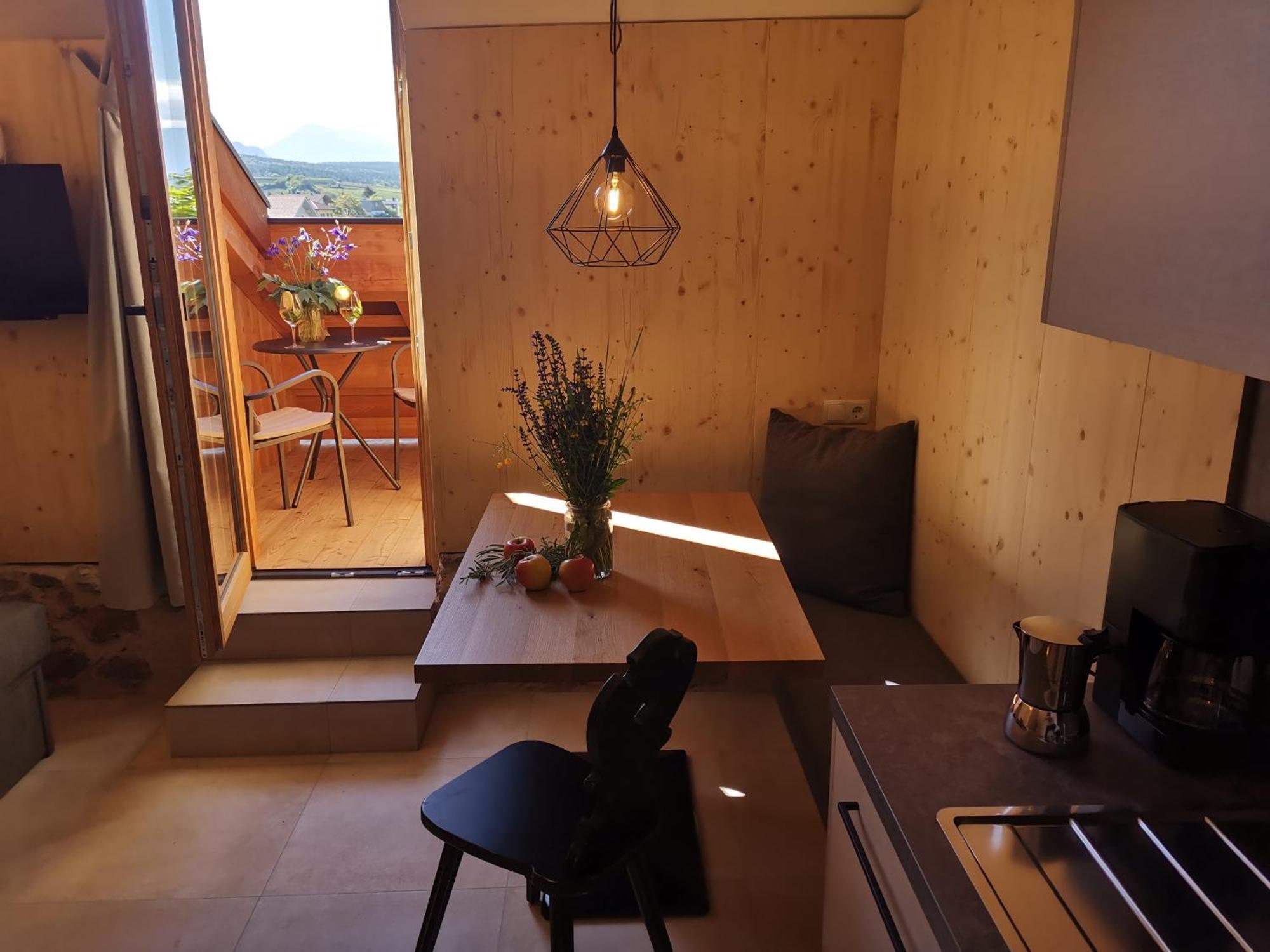 Ansitz Grustdorf Apartment Appiano Sulla Strada Del Vino Exterior foto